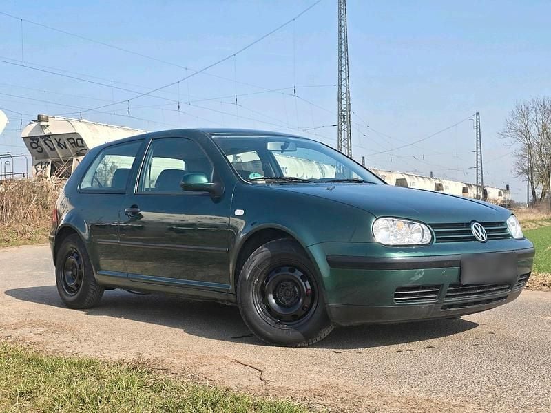 Gebraucht VW Golf III 101 PS (74 kW) 1998 Grün Kleinwagen
