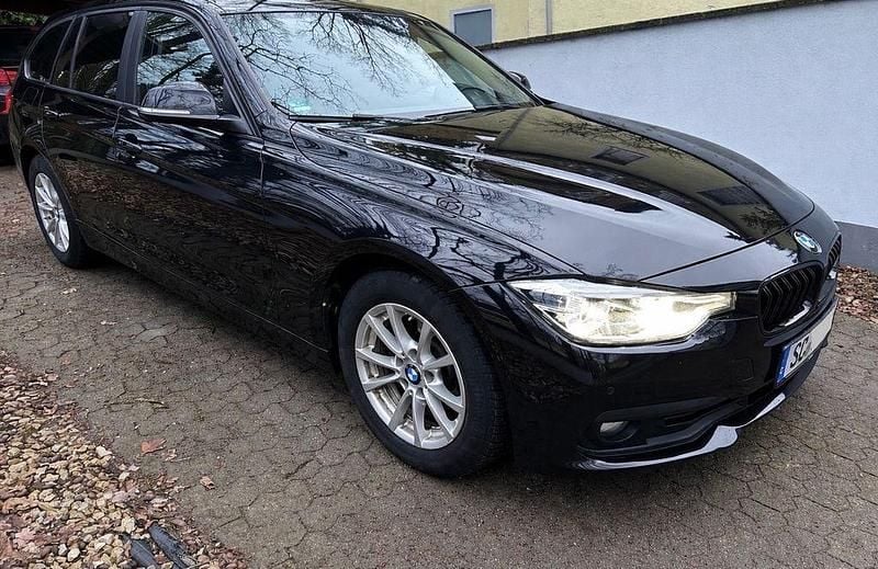 Gebraucht BMW 318 Sport Line 150 PS (110 kW) 2017 Schwarz Kombi