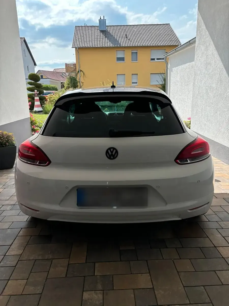Gebraucht VW Scirocco 211 PS (155 kW) 2011 Weiß Coupé