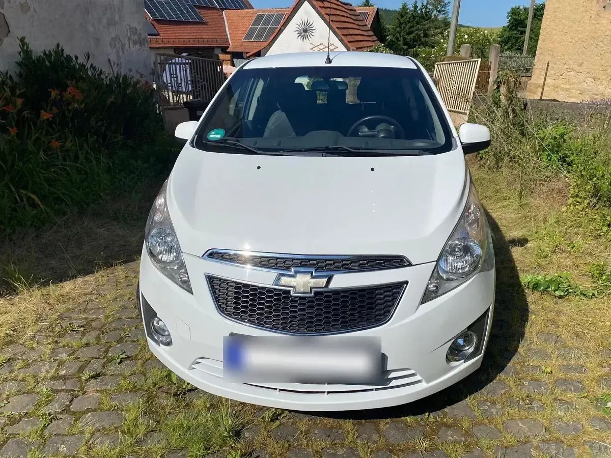 Gebraucht Chevrolet Spark LS 68 PS (50 kW) 2012 Weiß Kleinwagen