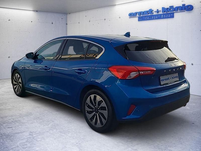 Gebraucht Ford Focus Cool & Connect 125 PS (91 kW) 2018 Blau Limousine