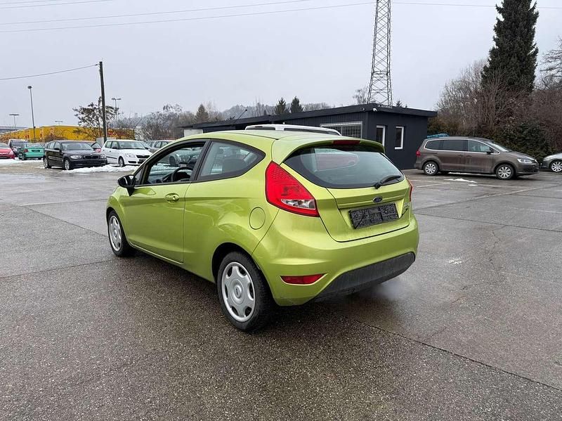 Gebraucht Ford Fiesta Trend 82 PS (60 kW) 2008 Squeeze (g) Kleinwagen