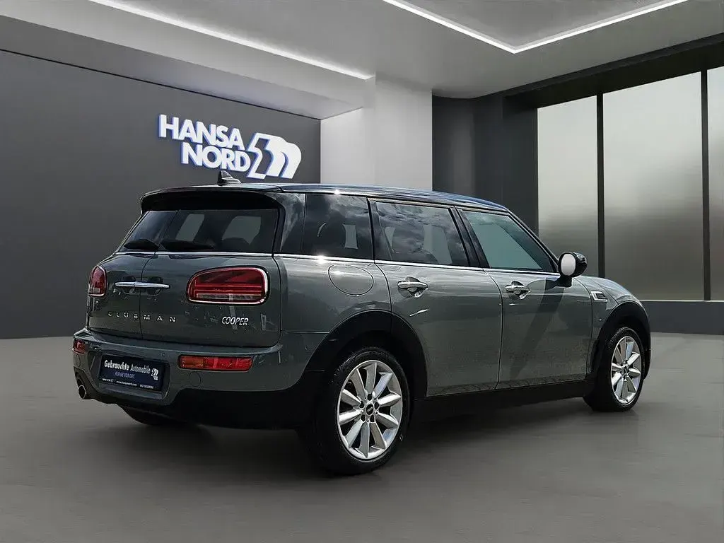 Gebraucht Mini Clubman 136 PS (100 kW) 2020 Grau / moonwalk grey (metallic) Kombi