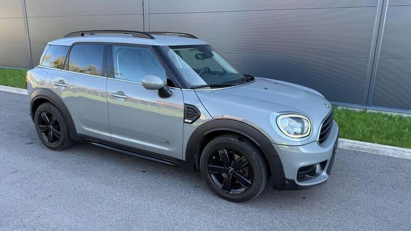 Grau Gebraucht 2018 Mini Cooper D Countryman SUV | 15.990 € (Etwas zu teuer) - Bild 1/4