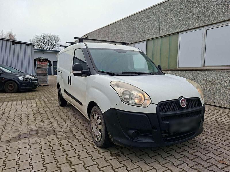 Gebraucht Fiat Doblò 70 PS (51 kW) 2014 Weiß Van / Kleinbus