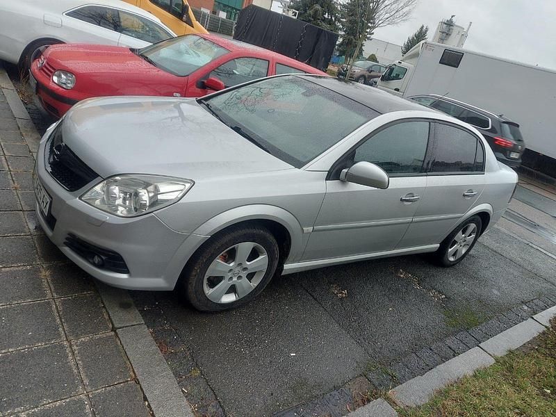 Silber Gebraucht 2006 Opel Vectra Limousine | 4.000 € - Bild 1/4