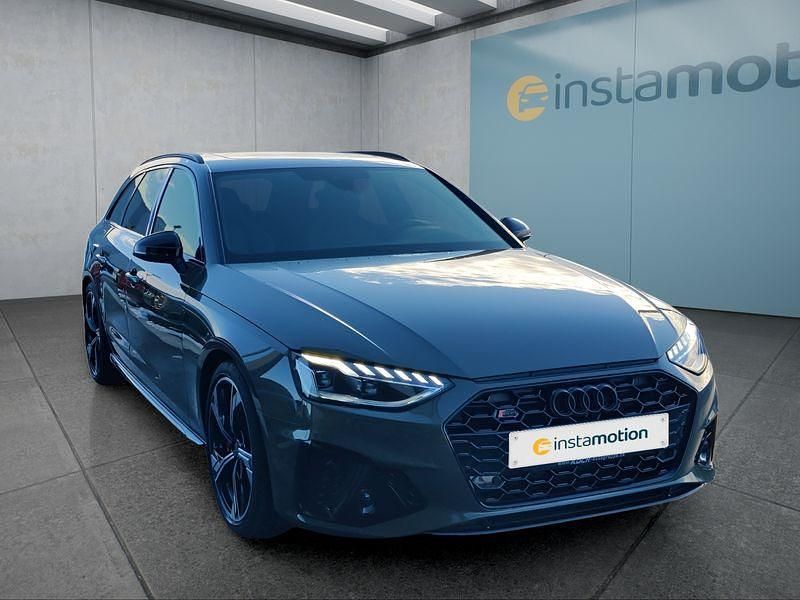 Gebraucht Audi S4 341 PS (250 kW) 2024 Grün Kombi