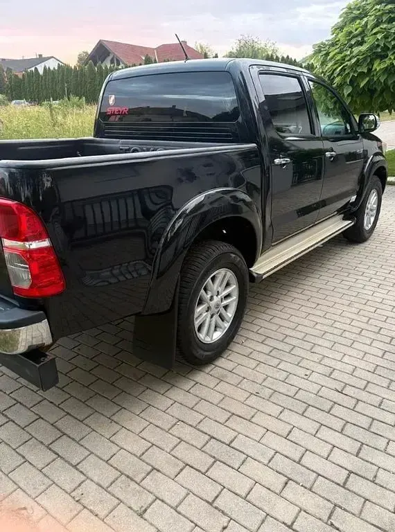 Gebraucht Toyota HiLux 150 PS (110 kW) 2013 Schwarz Pickup