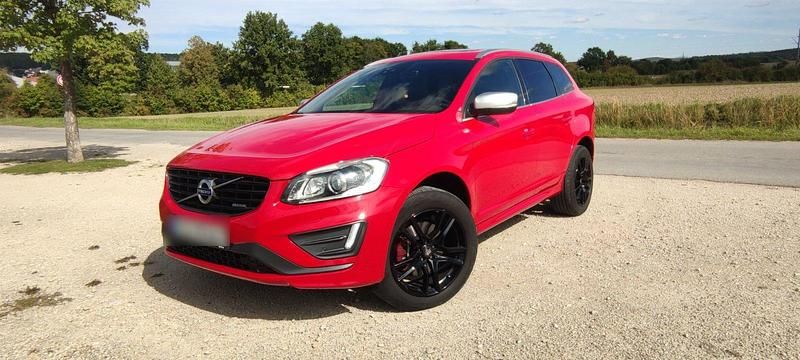 Rot Gebraucht 2014 Volvo XC60 R-Design SUV | 14.950 € (Guter Preis) - Bild 1/4