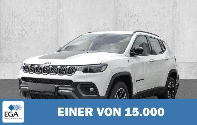 Weiß Gebraucht 2022 Jeep Compass Trailhawk SUV | 30.820 € (Fairer Preis) - Bild 1/4