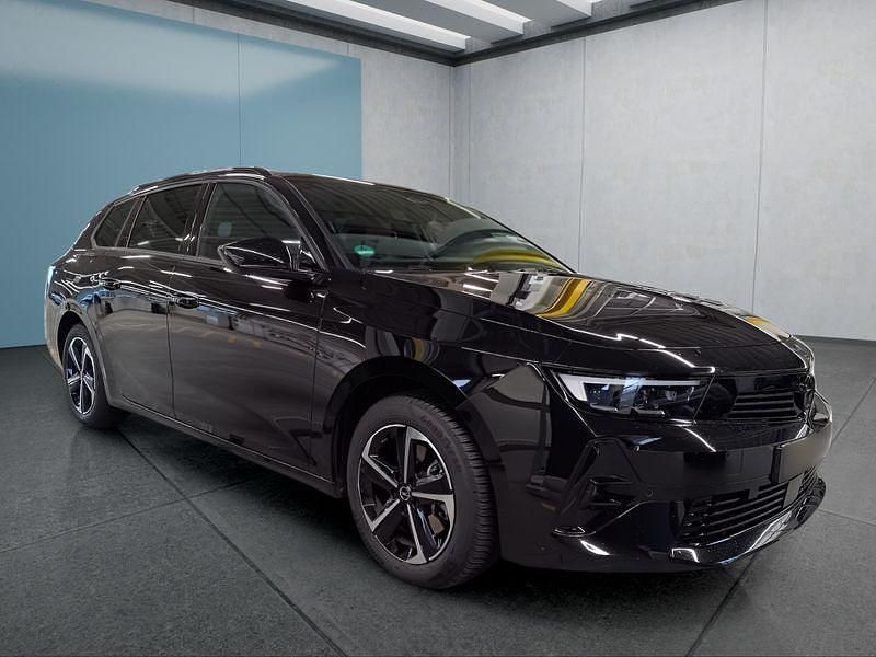 Gebraucht Opel Astra 131 PS (96 kW) 2025 Schwarz Kombi