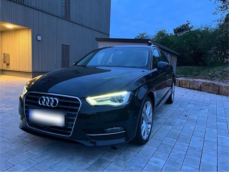 Gebraucht Audi A3 Sportback 150 PS (110 kW) 2013 Schwarz Kleinwagen