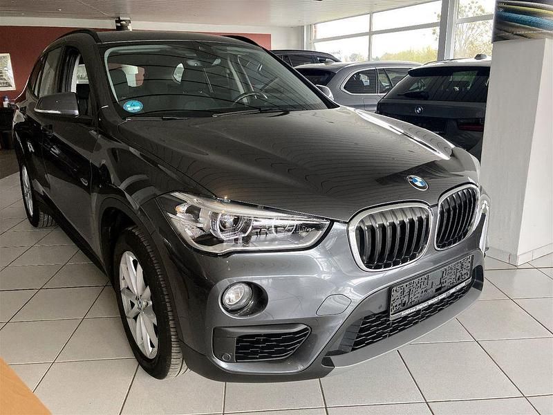 Gebraucht BMW X1 Advantage 140 PS (102 kW) 2017 Grau SUV