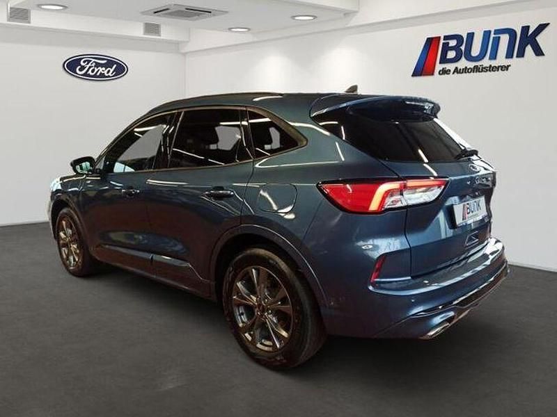 Gebraucht Ford Kuga ST-Line X 224 PS (164 kW) 2022 Chromablau metallic SUV