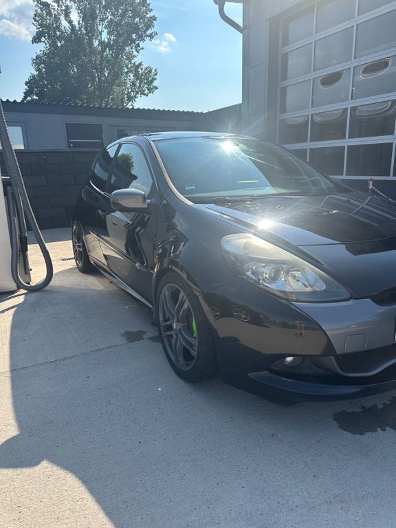 Gebraucht Renault Clio II 201 PS (147 kW) 2010 Schwarz Limousine
