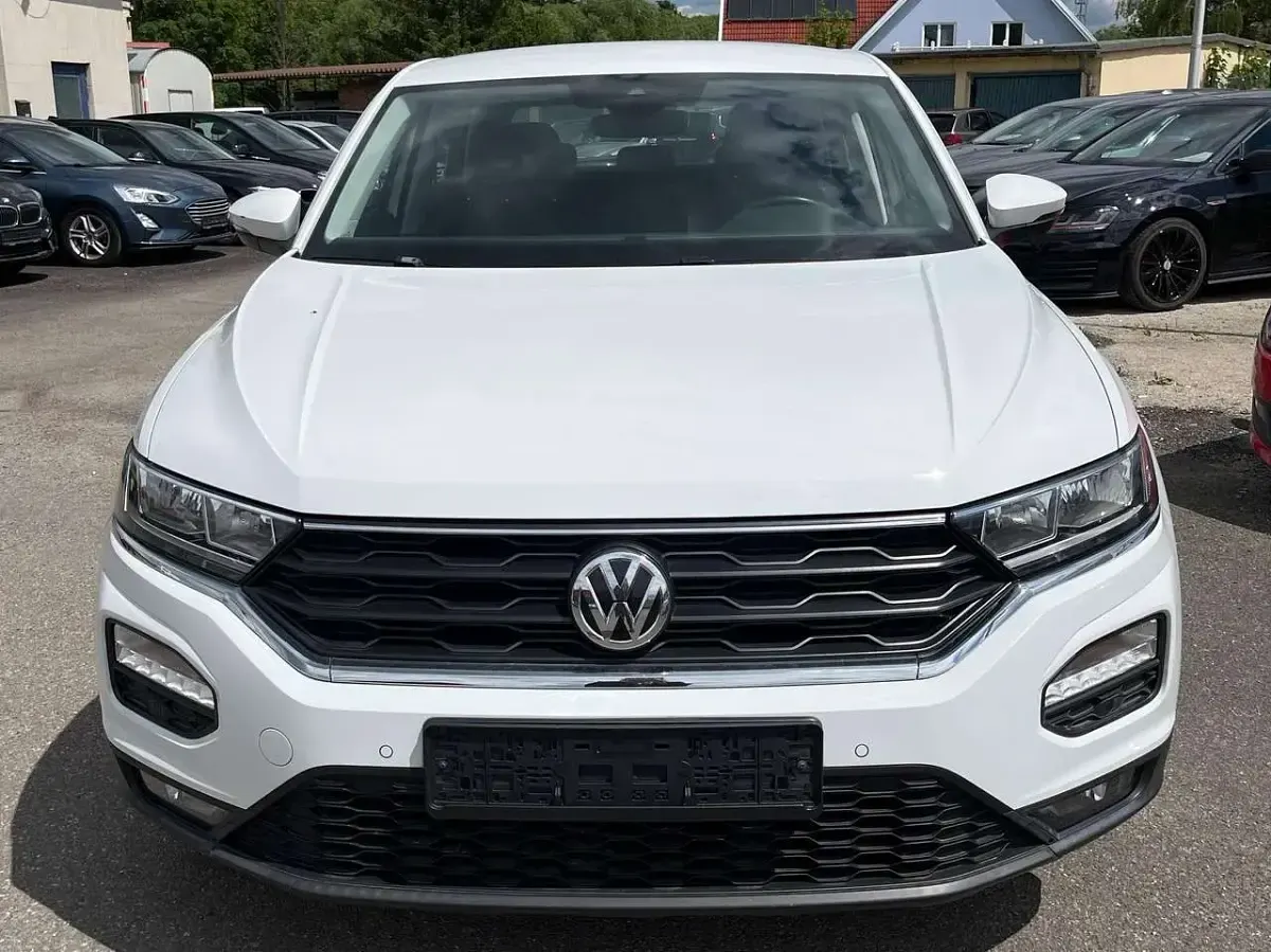 Gebraucht VW T-Roc Basis 116 PS (85 kW) 2020 Pure white SUV