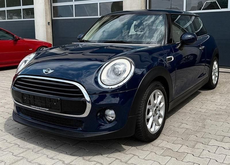 Blau Gebraucht 2017 Mini Cooper D Kleinwagen | 12.990 € (Fairer Preis) - Bild 1/4