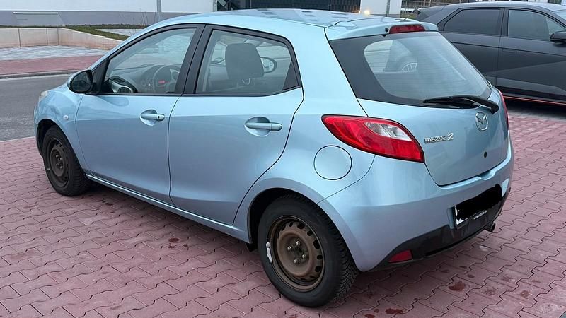 Gebraucht Mazda 2 86 PS (63 kW) 2008 Blau Kleinwagen