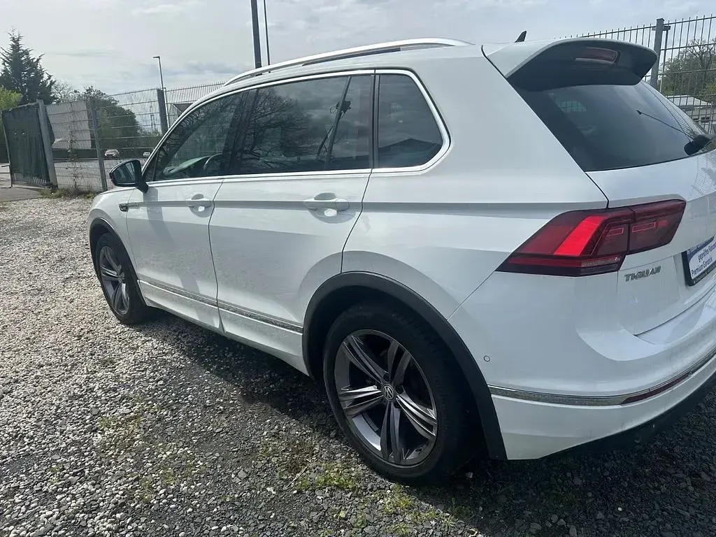 Gebraucht VW Tiguan R-line 150 PS (110 kW) 2016 Weiß SUV