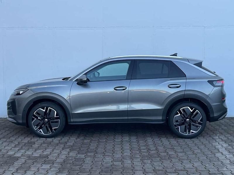Neu VW T-Roc Style 150 PS (110 kW) 2026 Wolf grey metallic SUV