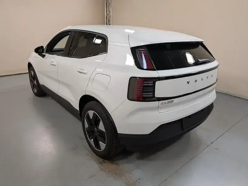 Gebraucht Volvo EX30 Plus 200 kW (272 PS) 2025 Weiß SUV