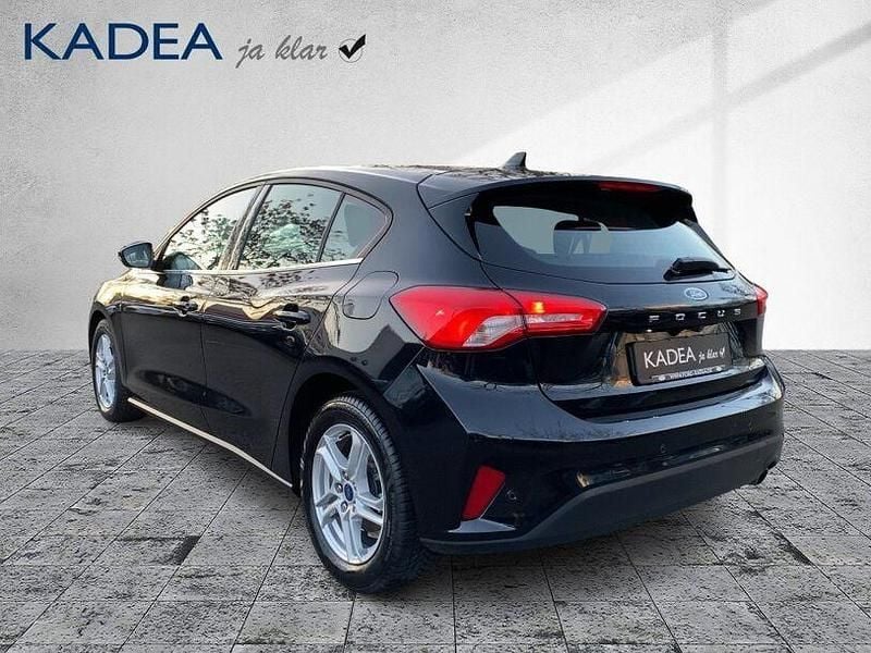 Gebraucht Ford Focus Cool & Connect 123 PS (90 kW) 2021 Obsidianschwarz metallic Limousine