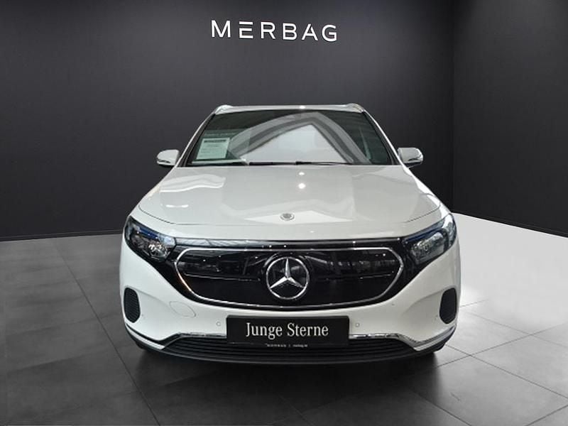 Gebraucht Mercedes EQA300 Progressive 167 kW (228 PS) 2023 Unilack polarweiß SUV