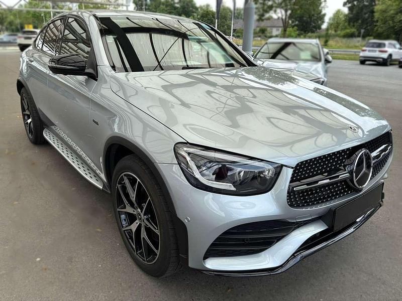 Gebraucht 2021 Mercedes GLC300e SUV | 38.999 € (Guter Preis) - Bild 1/4