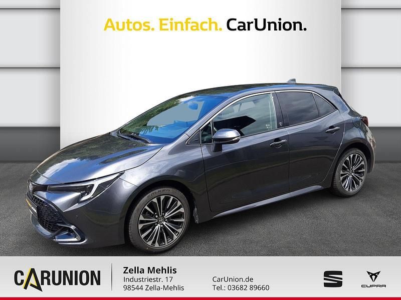 Magneticgrey Gebraucht 2024 Toyota Corolla Hybrid Team Limousine | 25.880 € (Fairer Preis) - Bild 1/4