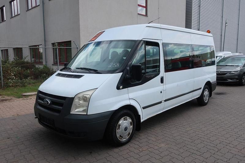 Weiß Gebraucht 2011 Ford Transit Kombi | 4.900 € (Fairer Preis) - Bild 1/4