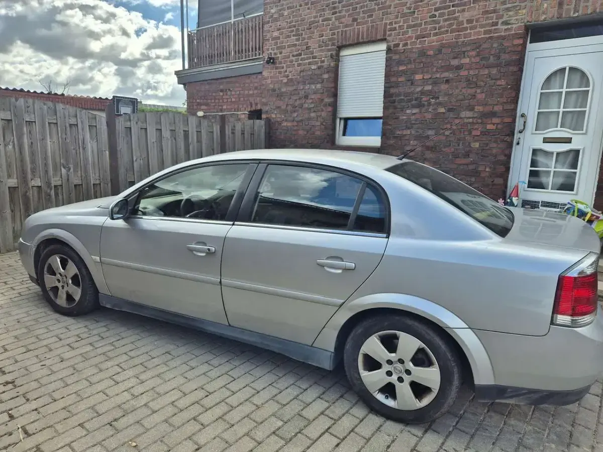Gebraucht Opel Vectra Edition 122 PS (89 kW) 2005 Limousine