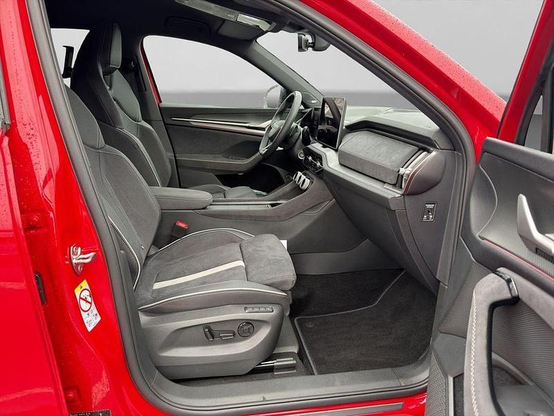 Gebraucht Skoda Kodiaq SportLine 204 PS (150 kW) 2025 Rot SUV