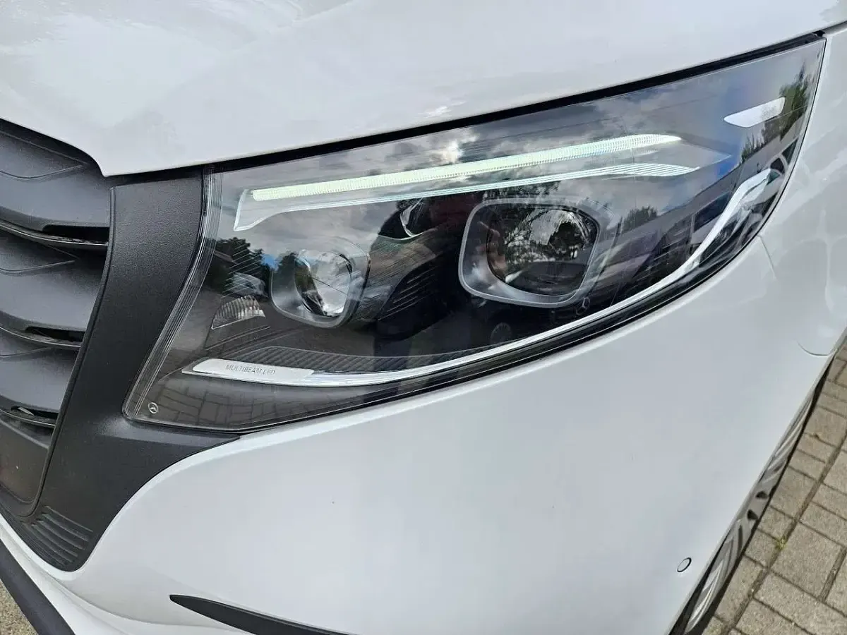 Gebraucht Mercedes Vito 163 PS (119 kW) 2025 Weiß Van