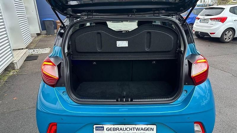 Gebraucht Hyundai i10 Prime 84 PS (61 kW) 2023 Blau Kleinwagen