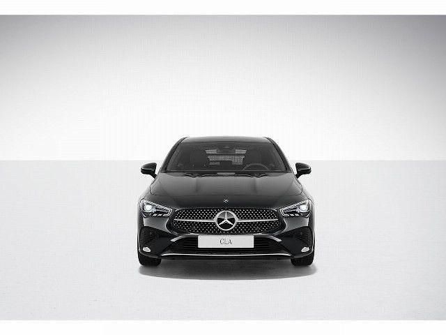 Schwarz Gebraucht 2024 Mercedes CLA180 Shooting Brake Kombi | 44.890 € - Bild 1/4