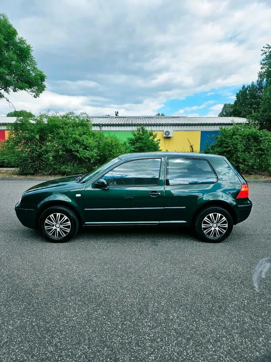 Gebraucht VW Golf IV 75 PS (55 kW) 2000 Grün Kleinwagen
