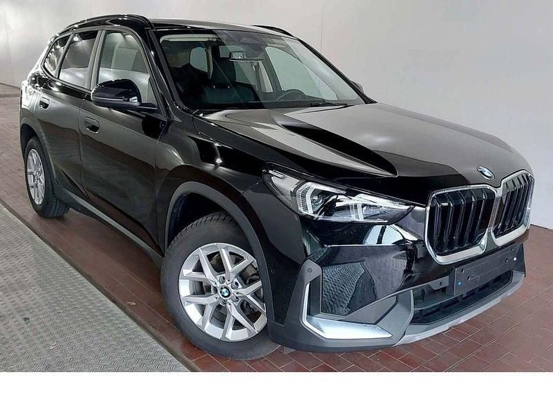 Gebraucht BMW X1 Sport Line 136 PS (100 kW) 2023 Schwarz SUV