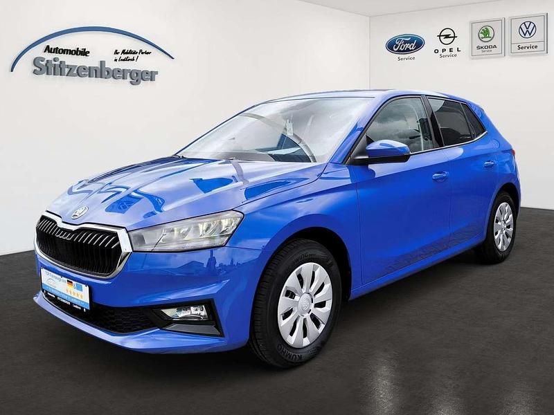 Energyblau Neu 2025 Skoda Fabia Essence Limousine | 16.990 € (Fairer Preis) - Bild 1/4