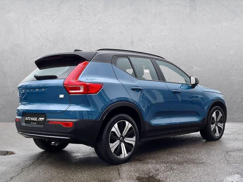 Gebraucht Volvo XC40 Plus 175 kW (238 PS) 2022 Blau SUV