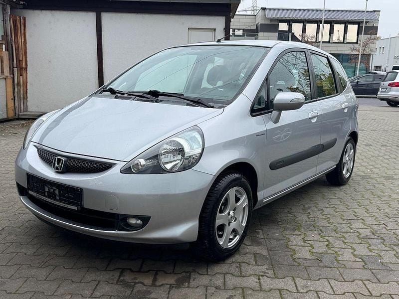 Silber Gebraucht 2005 Honda Jazz LS Kleinwagen | 4.500 € (Etwas zu teuer) - Bild 1/4