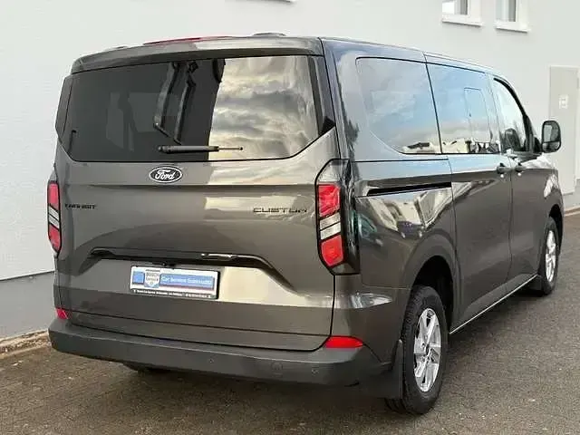 Gebraucht Ford Tourneo Custom Trend 170 PS (125 kW) 2025 Grau Van