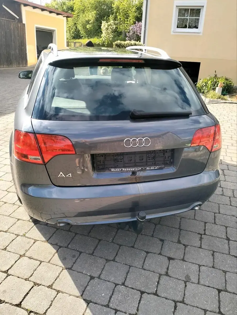 Gebraucht Audi A4 S-Line 170 PS (125 kW) 2007 Grau Kombi