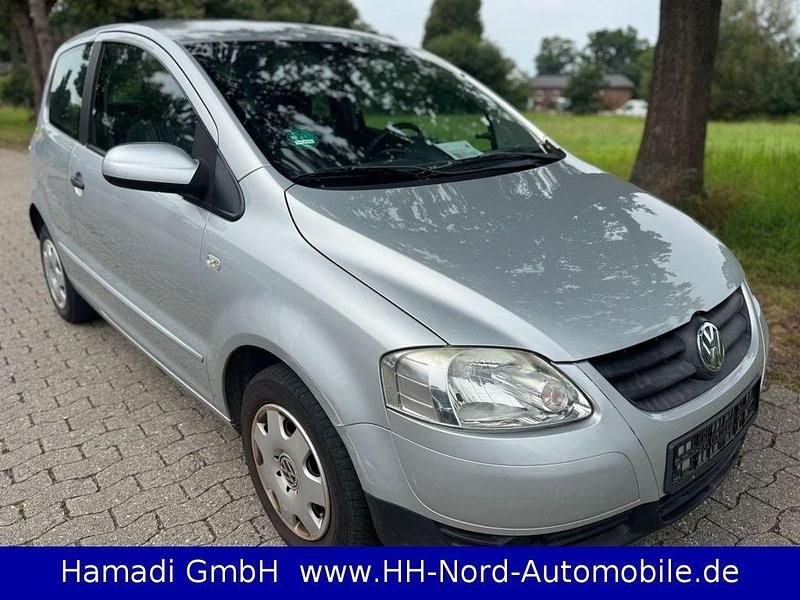 Silber Gebraucht 2009 VW Fox Refresh Kleinwagen | 699 € (Superpreis) - Bild 1/4