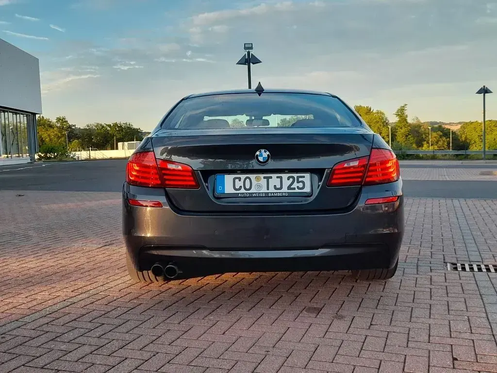 Gebraucht BMW 528 Comfort Edition 245 PS (180 kW) 2014 Limousine