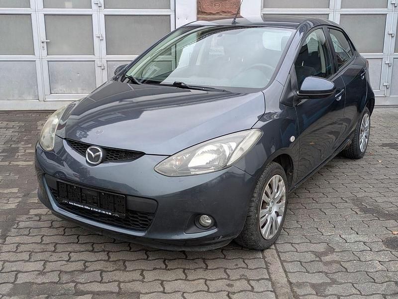 Grau Gebraucht 2009 Mazda 2 Kleinwagen | 890 € (Fairer Preis) - Bild 1/4