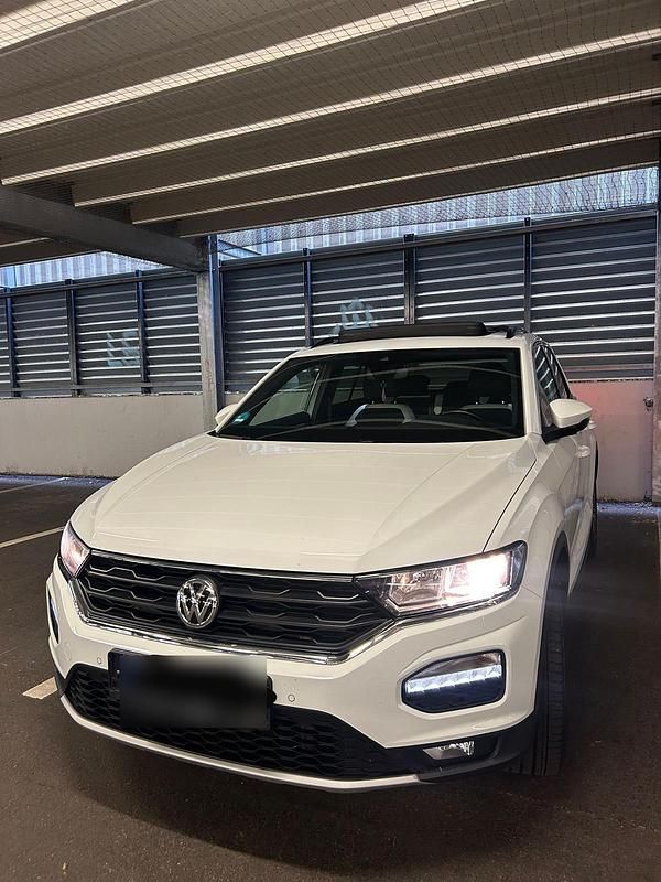 Weiß Gebraucht 2019 VW T-Roc Sport SUV | 22.300 € (Fairer Preis) - Bild 1/4