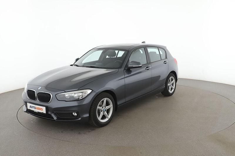 Grau Gebraucht 2015 BMW 118 Advantage Kleinwagen | 13.830 € (Fairer Preis) - Bild 1/3