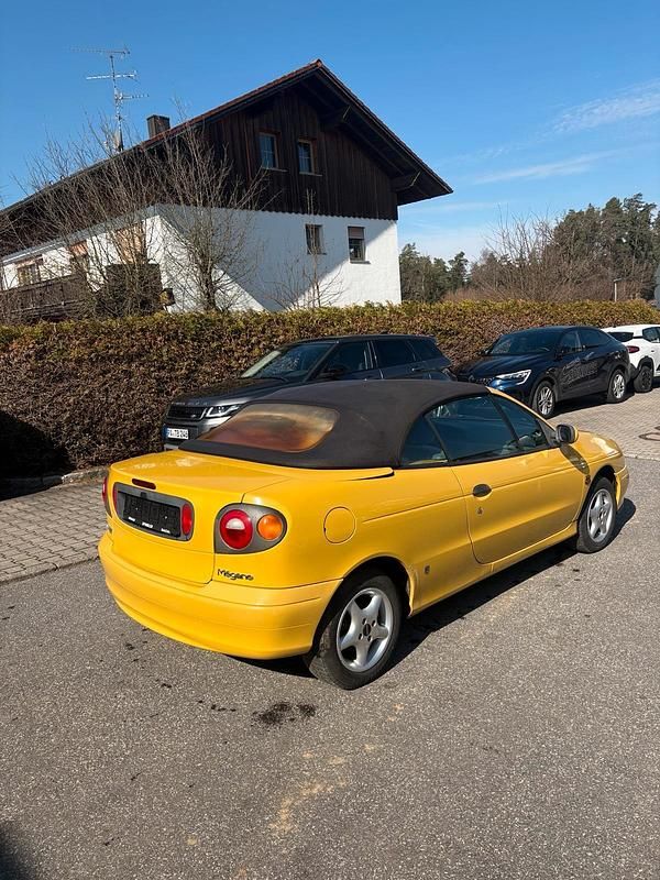 Gebraucht Renault Mégane Cabriolet 90 PS (66 kW) 1998 Gelb Cabrio