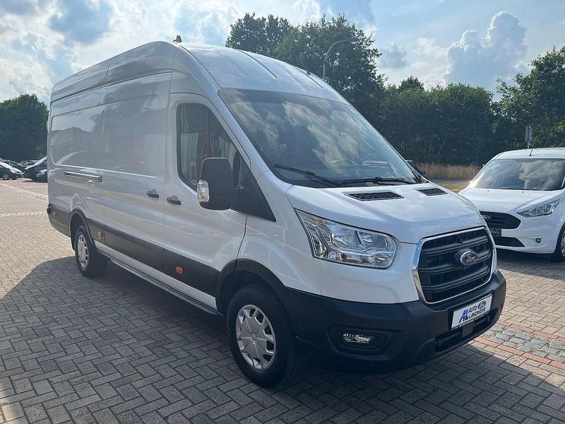 Gebraucht Ford Transit Trend 185 PS (136 kW) 2022 Frostweiß Abholung