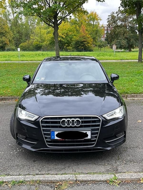 Gebraucht Audi A3 Comfort 179 PS (131 kW) 2013 Schwarz Limousine